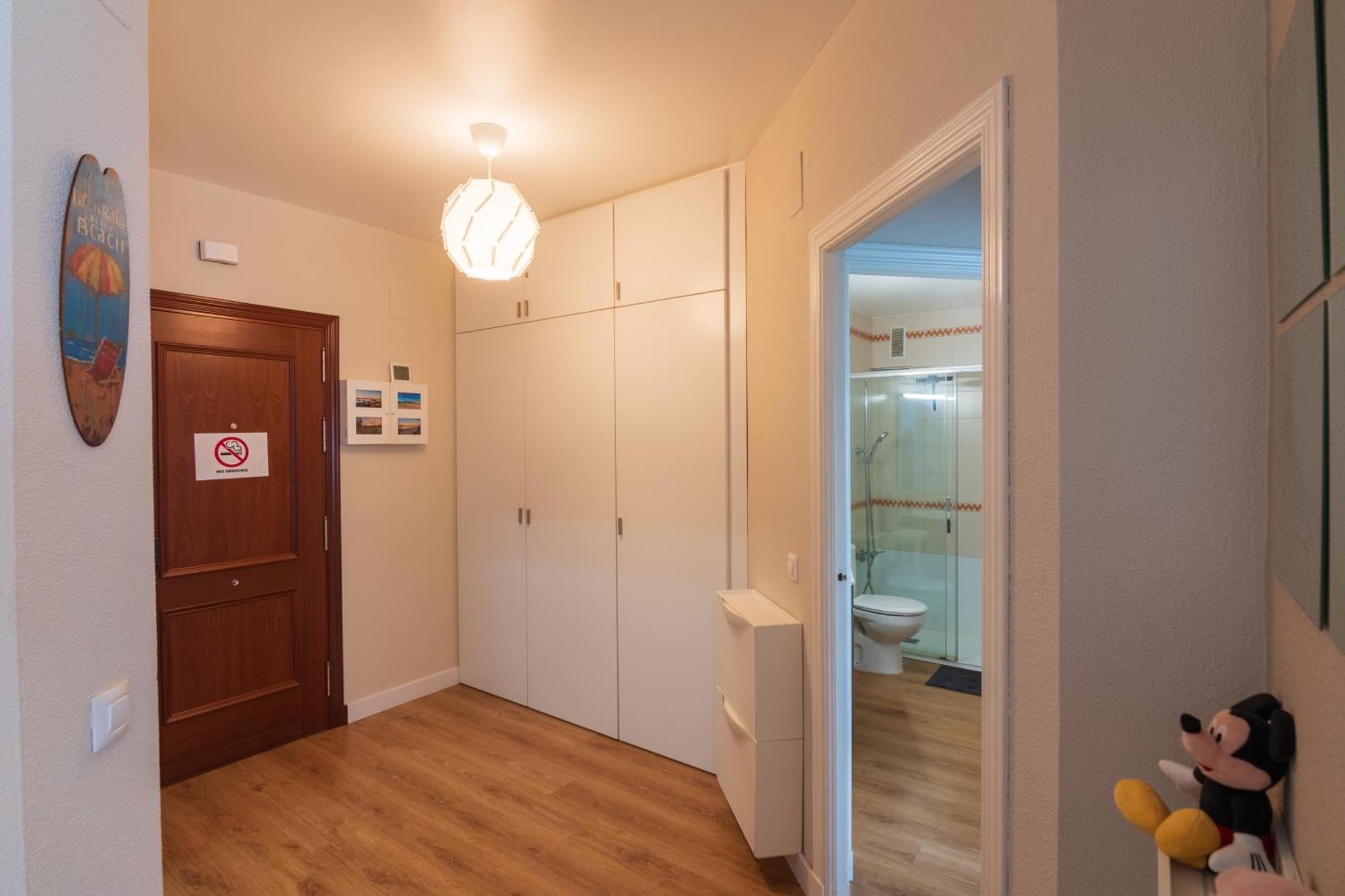 Cosy 2br Flat In Nuevo Portil Centre Apartment *